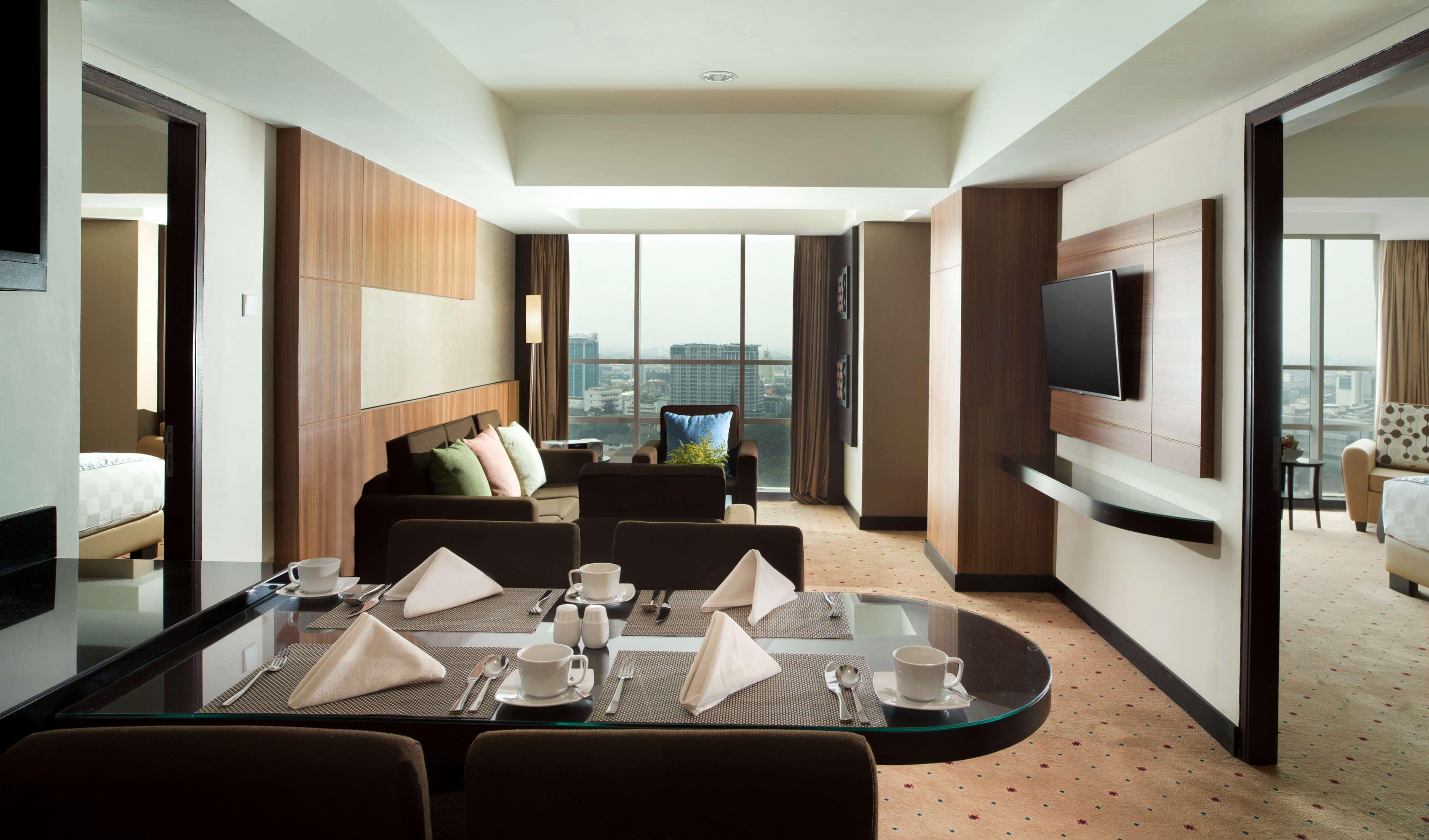 Best Western Premier La Grande Bandung Exterior foto