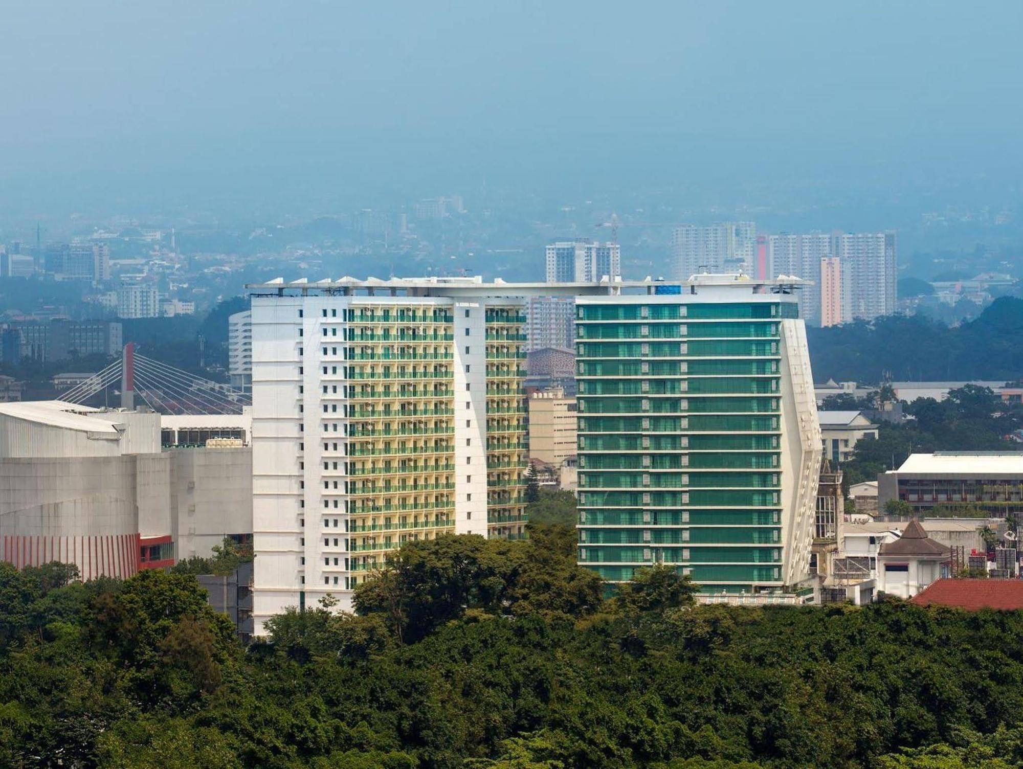 Best Western Premier La Grande Bandung Exterior foto